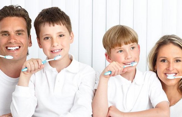 Nước súc miệng trị sâu răng có thực sự loại bỏ được răng sâu?